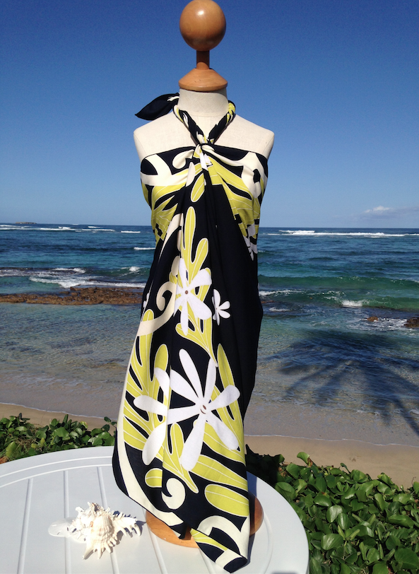 ECO PAREO - FAIRY TIARE Black by PLUMERIA SUN Plumeria Sun ECO PAREO - FAIRY TIARE Black by PLUMERIA SUN Plumeria Sun