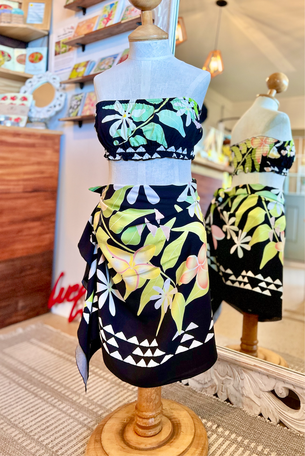 Lauhala Garden Black Tropical BEACH BRA Top