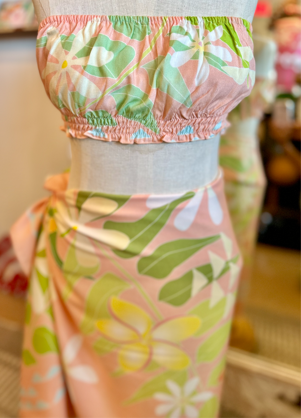 Lauhala Garden Peach Tropical BEACH BRA Top