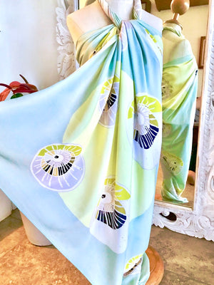 Hawaiian pareo, Tahitian, Tahitian dance, Hawaiian sarong, Hawaii, tropical , Maui, Hana Maui, beach wear, cover up, beach essentials, white clothing, OPIHI pareo, SHELL sarong, SHELL wedding, beach style wedding, white bikini wrap, Polynesian, Polynesia, Polynesian style, Tropical style, Aloha style , OPIHI PAREU, SHELL PAREU