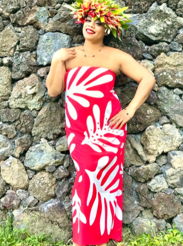 RED, RED PAREO, POLYNESIAN STYLE, TROPICAL, TROPICAL STYLE, ALOHA, HAWAIIAN, HAWAIIAN STYLE, HAWAII GIFT, HAWAIIAN GIFT, HAWAIIAN  PAREO, HAWAII PAREO, PLUMERIA SUN PAREO, PLUMERIA PAREO