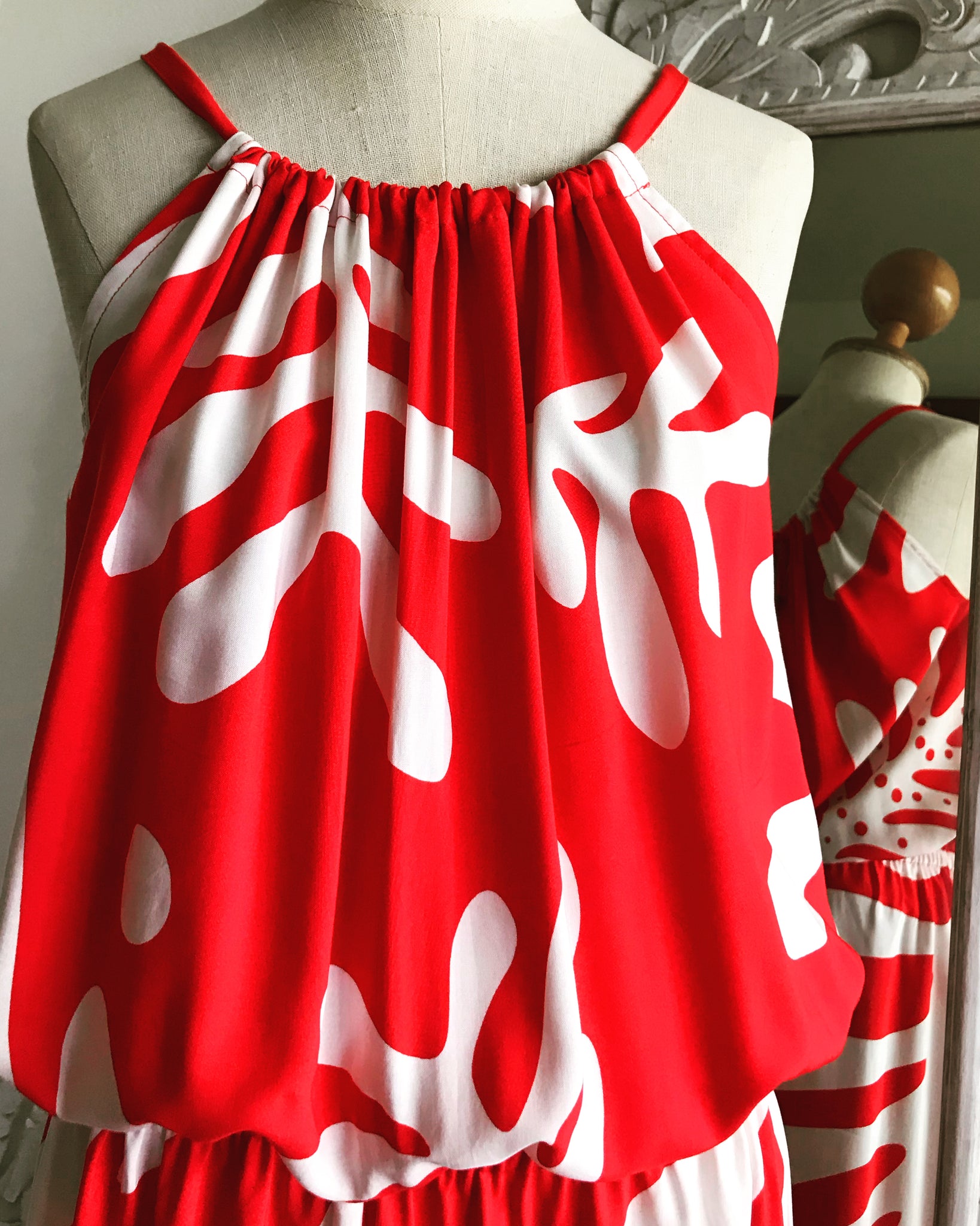 Tropical Kukui Sundress in Hawaiiana Red